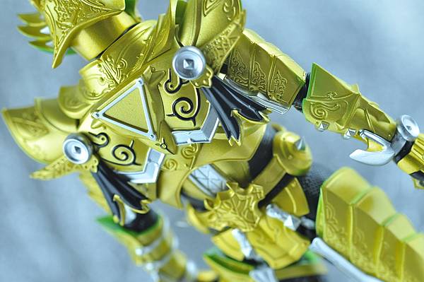 真骨彫 牙狼　20th Anniversary Ver. SHF 真骨雕黄金骑士牙狼(冴岛钢牙) 牙狼20周年纪念版| S.H.