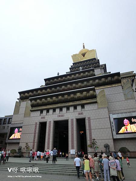 ღ 遊玩ღ 台中往北一日遊~中台禪寺+宮源眼科+明德水庫