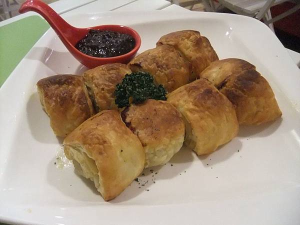 DSCF8479 [桌面的解析度].JPG