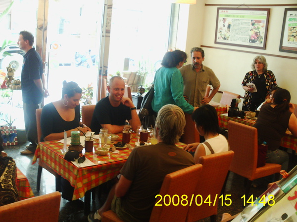 美國記者來訪~享用菱角特色餐