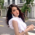 Mac-ao-dai-voi-duong-cong-nong-bong-co-gai-Viet-khien-CdM-Trung-Quoc-chao-dao-nusinhviet-11-1566569203-width600height604.jpg