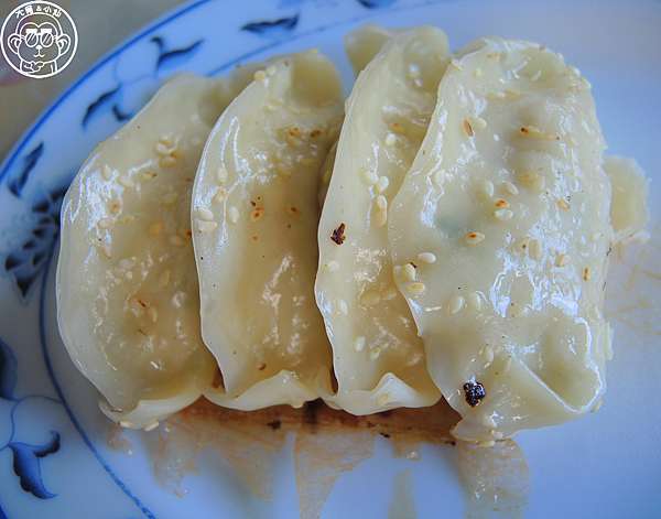 呷飽祙 新北三峽 鍋貼王子 三峽隱藏版鍋貼蛋餅 大尾 小仙的瞎說手帳 痞客邦