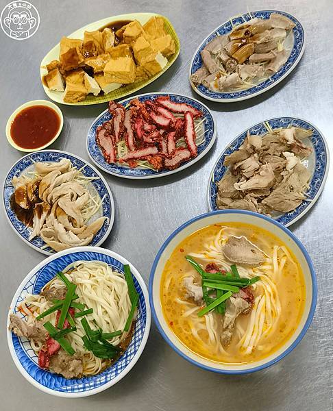 呷飽祙【新北鶯歌･勇伯垃圾麵】台灣1001個故事推薦