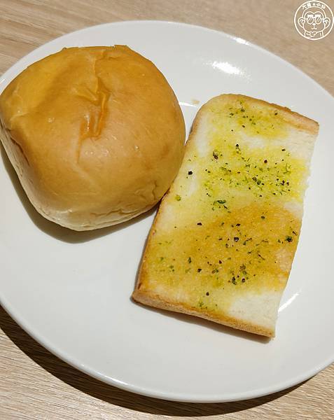 呷飽祙【新北板橋・牛室炙燒牛排 板橋府中店】不務正業餐廳再加 呷飽祙【新北板橋・牛室炙燒牛排 板橋府中店】不務正業餐廳再加