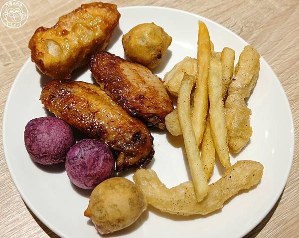 呷飽祙【新北板橋・牛室炙燒牛排 板橋府中店】不務正業餐廳再加 呷飽祙【新北板橋・牛室炙燒牛排 板橋府中店】不務正業餐廳再加