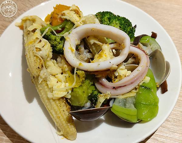 呷飽祙【新北板橋・牛室炙燒牛排 板橋府中店】不務正業餐廳再加 呷飽祙【新北板橋・牛室炙燒牛排 板橋府中店】不務正業餐廳再加