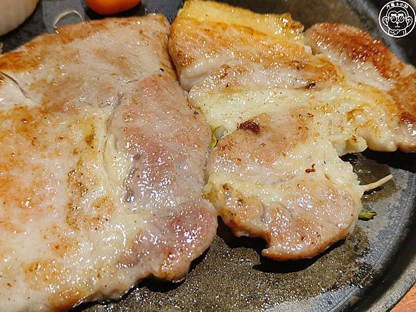 呷飽祙【新北板橋・牛室炙燒牛排 板橋府中店】不務正業餐廳再加 呷飽祙【新北板橋・牛室炙燒牛排 板橋府中店】不務正業餐廳再加