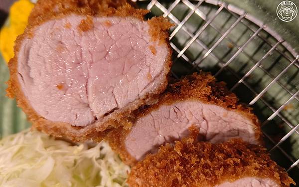 你要去哪裡【日本北海道・とんかつ檍 札幌大通店】炸豬排天花板 你要去哪裡【日本北海道・とんかつ檍 札幌大通店】炸豬排天花板