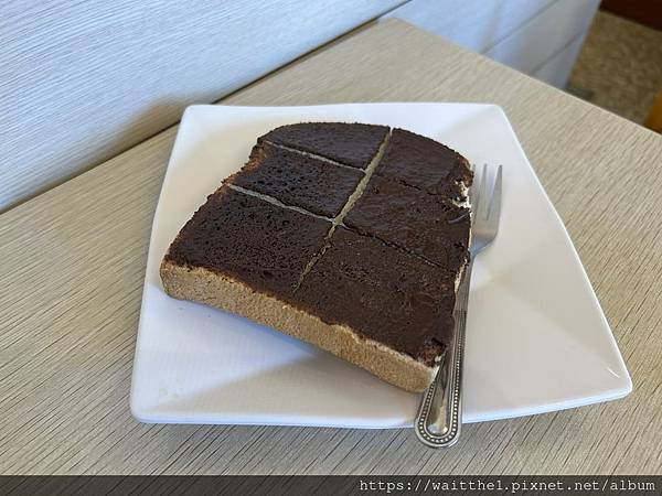 [食記]台南早餐葛瑞斯漢堡漢堡蔬菜量多學區早餐店