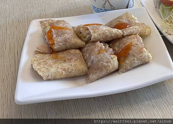 [食記]台南早餐葛瑞斯漢堡漢堡蔬菜量多學區早餐店