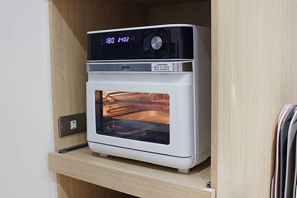 BF107872-B1FC-420F-B203-B554430BE724