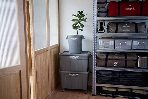 居家收納 收納箱推薦 日本霜山 整理箱 工業風耐重置物收納箱 居家收納 收納箱推薦 日本霜山 整理箱 工業風耐重置物收納箱