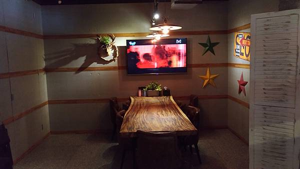 【蘆洲美食長榮路岩神岩燒牛排】(已停業) 【蘆洲美食長榮路岩神岩燒牛排】(已停業)