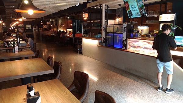 【蘆洲美食長榮路岩神岩燒牛排】(已停業) 【蘆洲美食長榮路岩神岩燒牛排】(已停業)