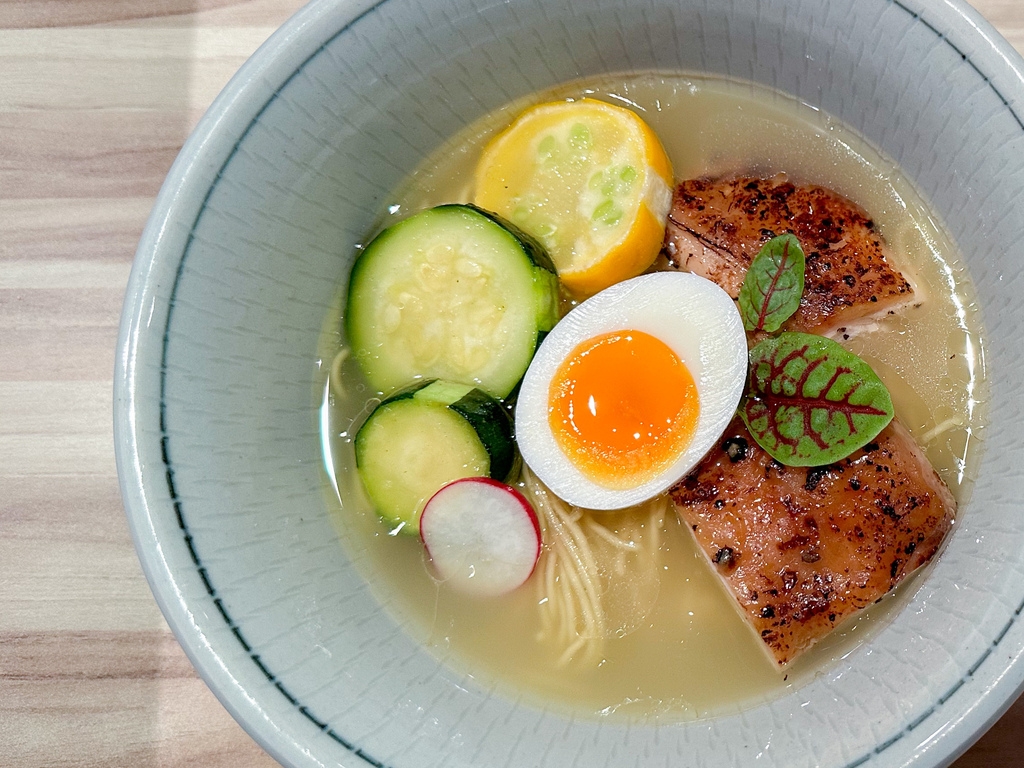 【新北】江子翠站－麵屋山茶 無菜單預約制拉麵 週週蹦出新口味