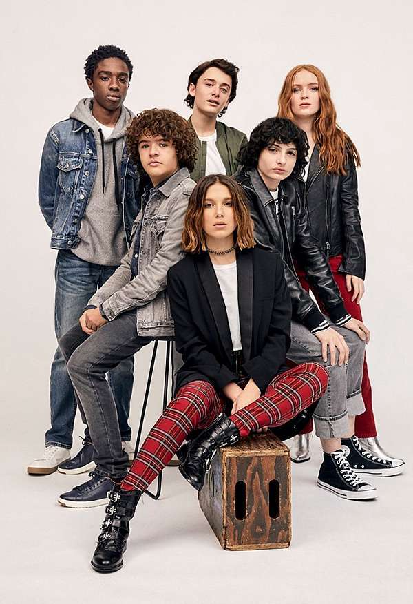 美劇心得 怪奇物語第三季stranger Things 3 小朋友長大了 青春洋溢兼具驚險刺激的第三季強勢回歸 新角色好搶眼 Netflix Original Series 王王 W 水育小姐 美劇心得 怪奇物語第三季stranger Things 3 小朋友長大了 青春洋溢兼具驚險刺激的第三季強勢回歸 新角色好搶眼 Netflix Original Series 王王 W 水育小姐