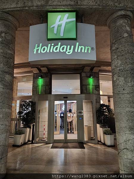 Holiday Inn Genoa City