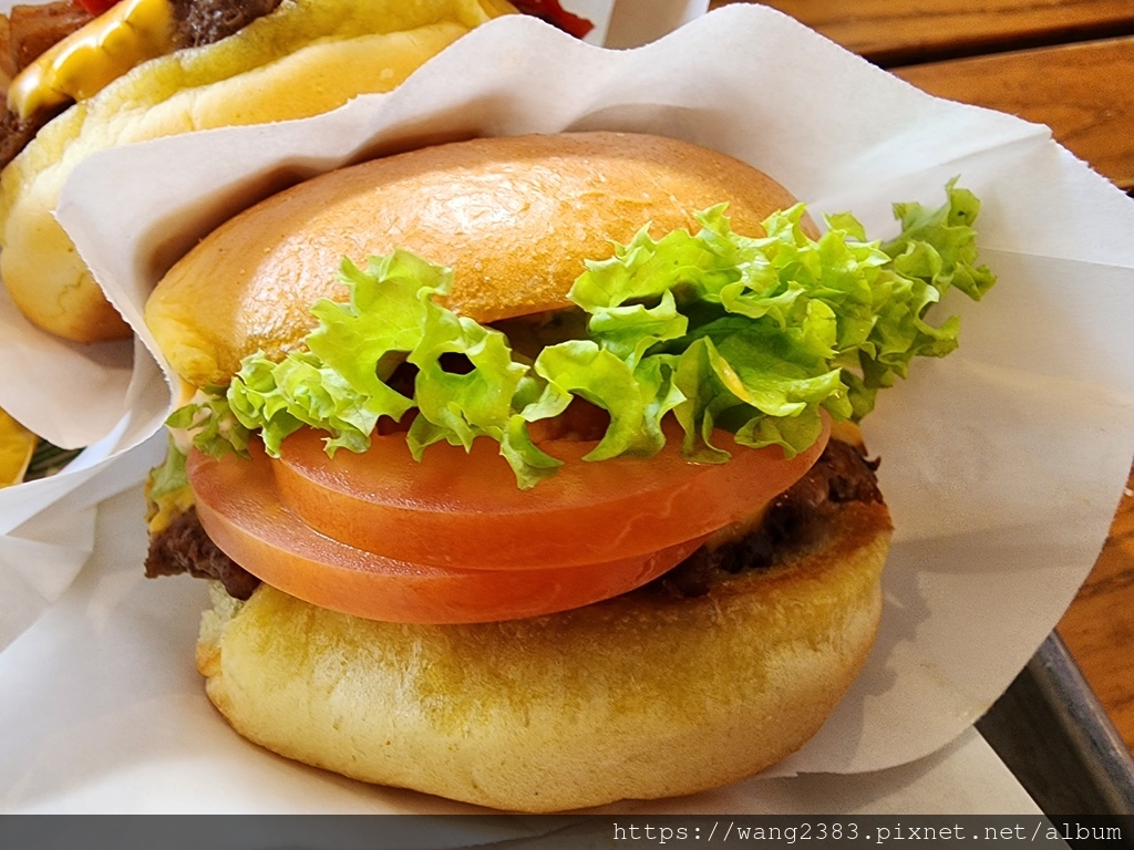 Shake Shack Gardens by the Bay