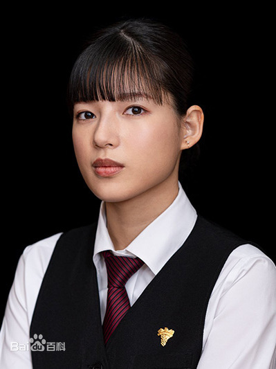 石井杏奈.jpg