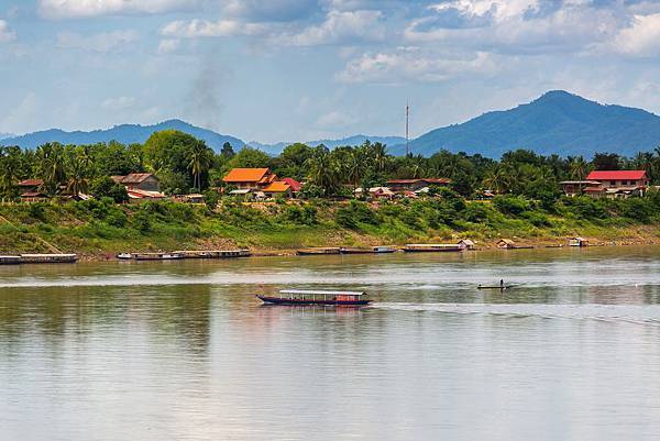 20150629Chiang Khan-06.jpg