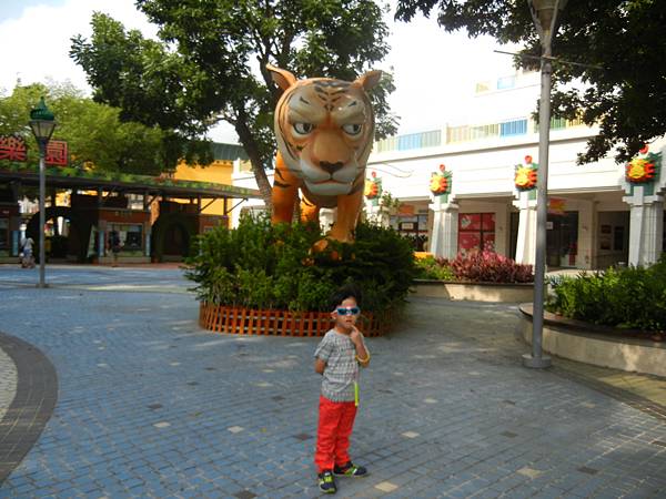 麗寶樂園一日遊