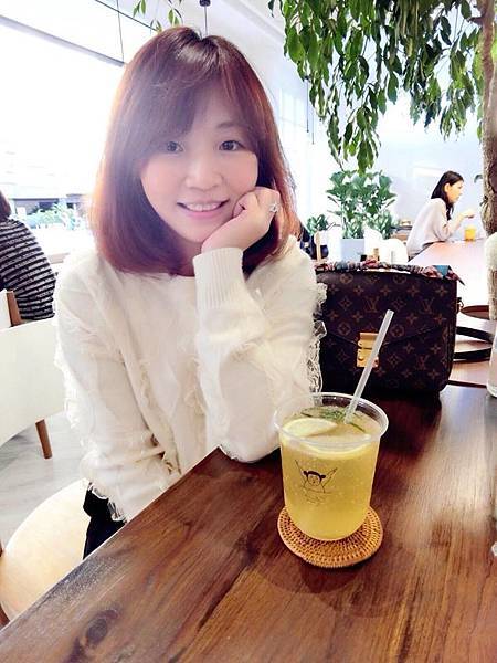 23915845_1614554028583449_4337033379798286664_n.jpg 23915845_1614554028583449_4337033379798286664_n.jpg