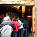 我終於吃到義大利冰淇淋之San Gimignano大排長龍冰淇淋店