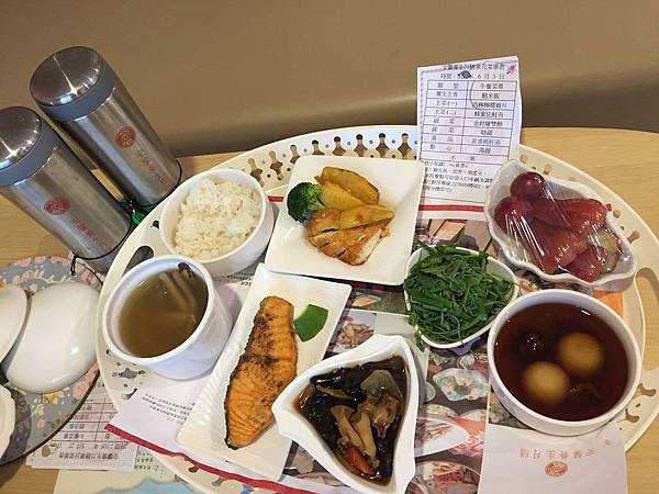 安馨月子餐-午餐25.jpg