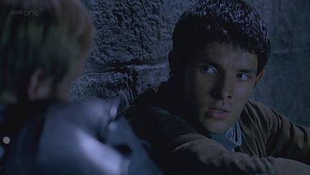 merlin.4x01.the_revival_of_the_witch_part_one.720p_hdtv_x264-fov[19-18-38].JPG