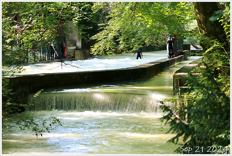 09.JPG