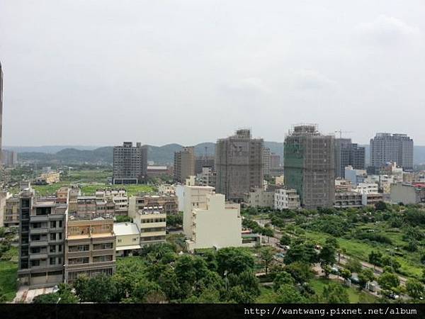 坤山建設~時代觀邸 景觀 高樓戶 雙車位 售 1980 萬