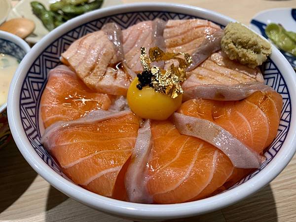 [食記] 台北歐買尬日式海鮮串燒 市民大道超人氣