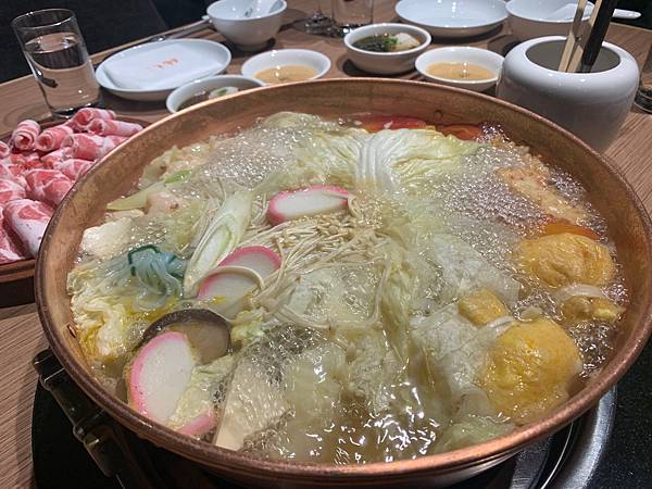 [食記] 台北橘色涮涮鍋 私人招待會所