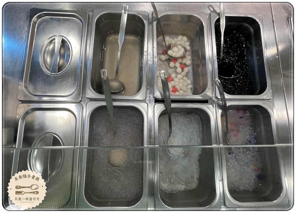 ［新莊站］十二冰品，棒球場旁一碗吃完就能下巴脫臼的冰！！
