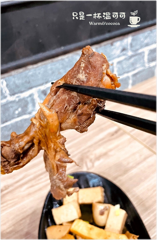 [三重國小]順興集團 牛肉麵專賣店,碗底有獎超好吃的牛肉麵,