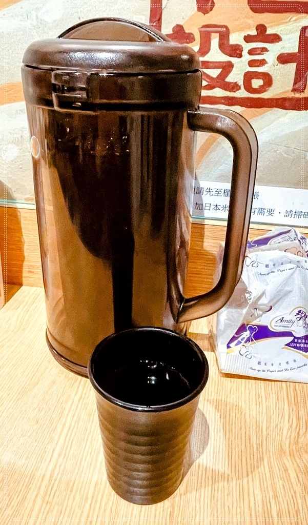 [台北車站]滿滿的恐龍日式拉麵店...哥極拉麵