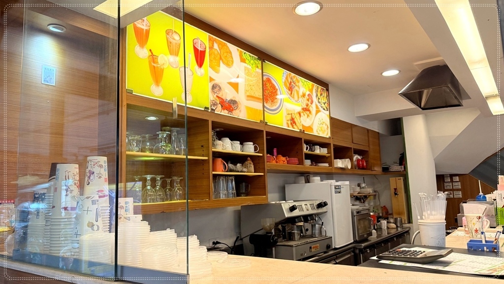 [劍潭]士林圓山飯店旁的小驚喜小歇處:回到學生時期的泡沫紅