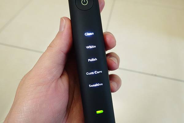 [開箱] 飛利浦 PHILIPS Sonicare Diam