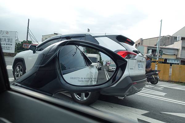 [賞車] BMW i8 eDrive科技經典雙門跑車@汎卡國