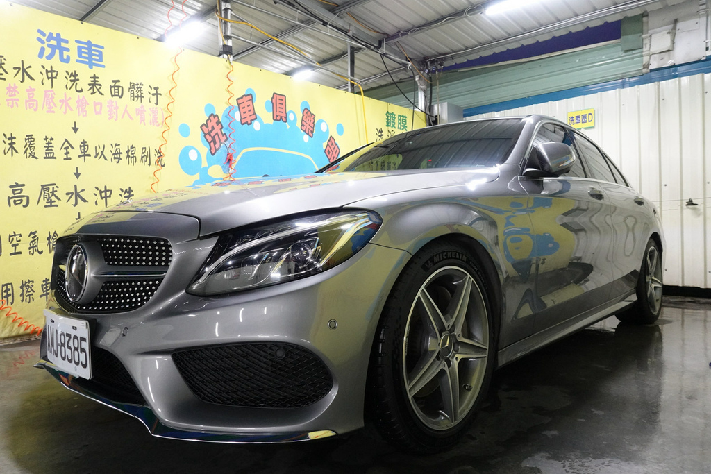 [開箱] 重量級開箱文!M-Benz C-Class(W20