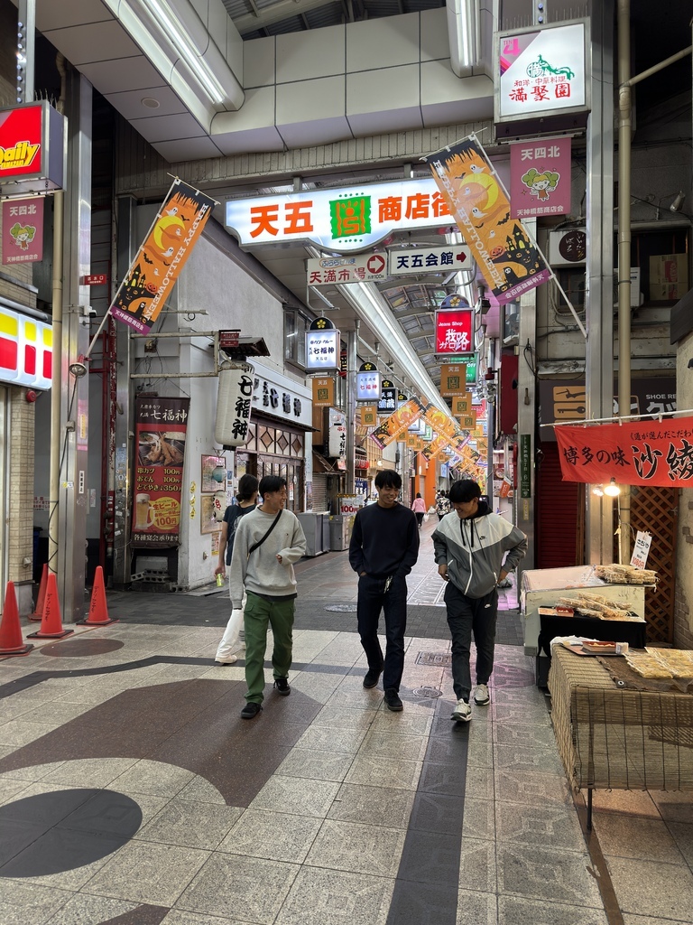 [日本.大阪] 靴下専門店COPO(コポ)+春駒壽司.人氣平