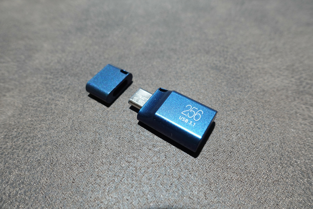 [開箱] SAMSUNG三星 USB3.1 Type-C 隨