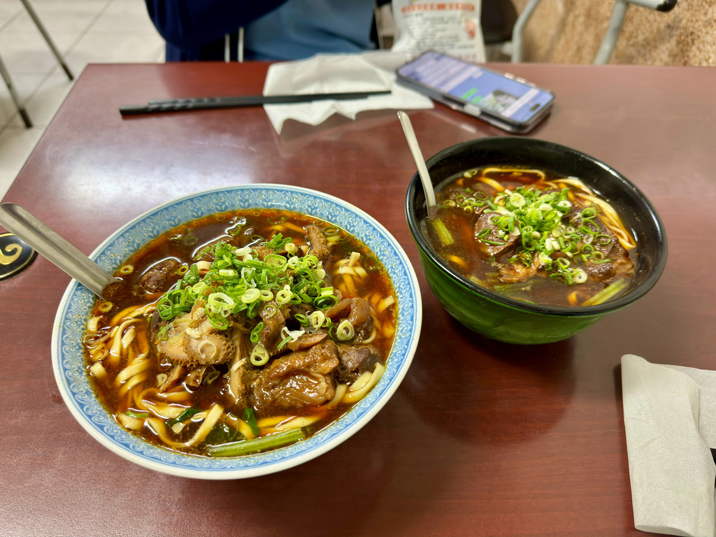 [台南.北區] 頡寶牛肉麵.台南人心中第一名的牛肉麵