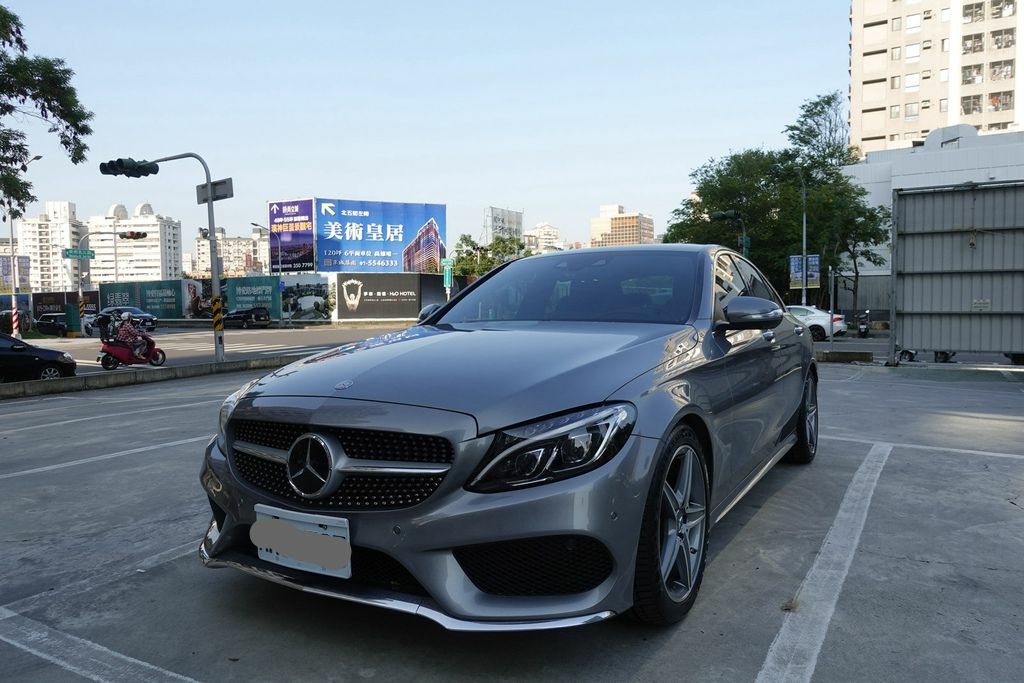 [開箱] 重量級開箱文!M-Benz C-Class(W20