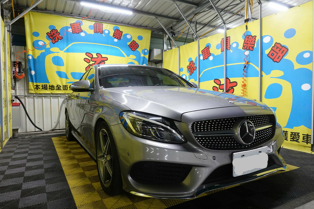 [開箱] 重量級開箱文!M-Benz C-Class(W20