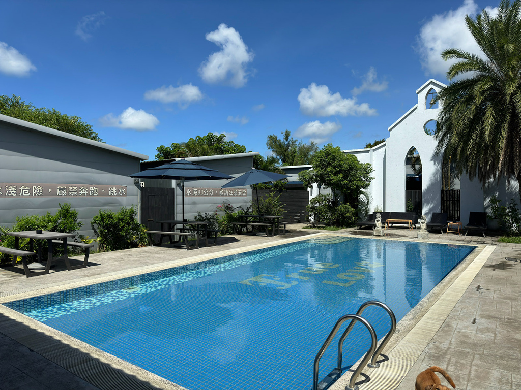 [屏東.恆春] 寵愛月台寵物民宿.毛小孩Villa泳池