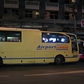 bus to airport