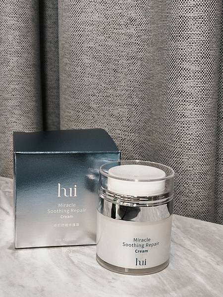 【hui修護霜開箱】乾敏肌、醫美後必備！小資女萬用修護霜｜真