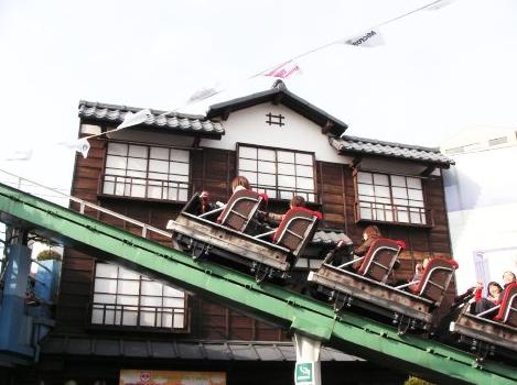 淺草雲霄飛車