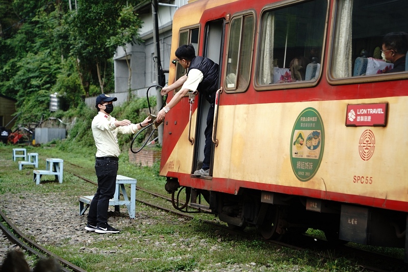 [ 旅行札記 ]嘉旅行D1 - 往阿里山的路上：交力坪．十字